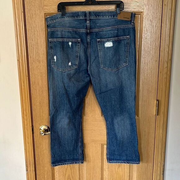 Express Boyfriend Distressed Ankle Jeans Size 14 - Picture 2 of 6